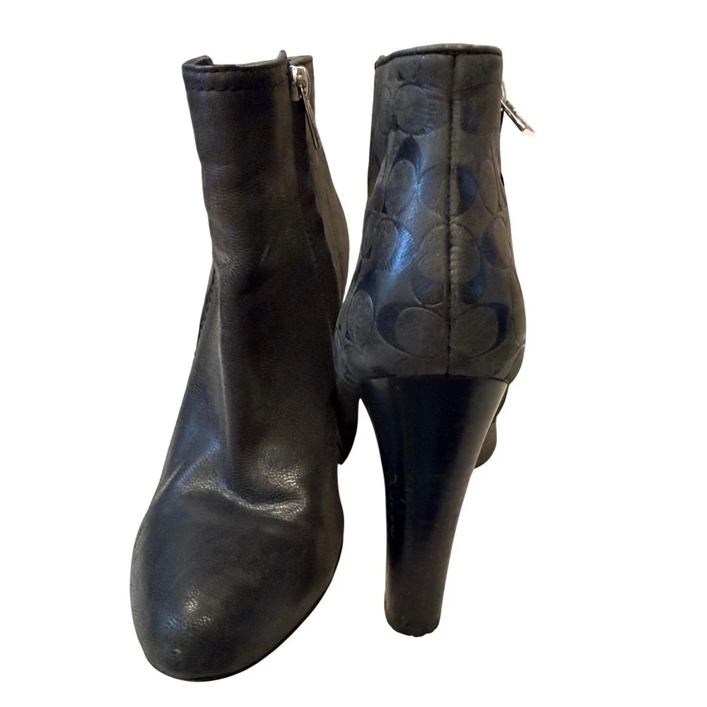 Coach Black Leather Signature Monogram Ankle Boots Side Zip High Heel A4150